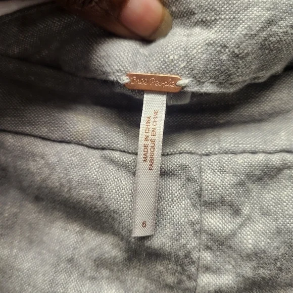 Free People Life’s Too Short Shorts Grey Sz. 6 Embroidered Eyelet Scalloped - Picture 4 of 6